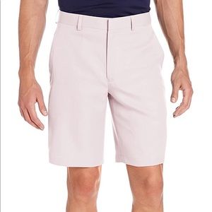 Men’s golf shorts